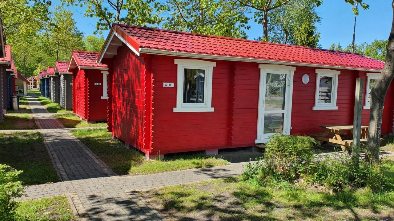 Holiday Resort & Camping Intercamp'84 Leba Exterior photo