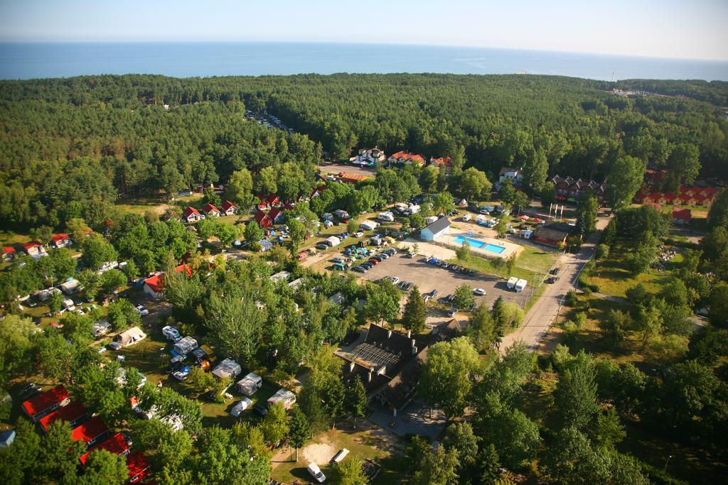 Holiday Resort & Camping Intercamp'84 Leba Exterior photo